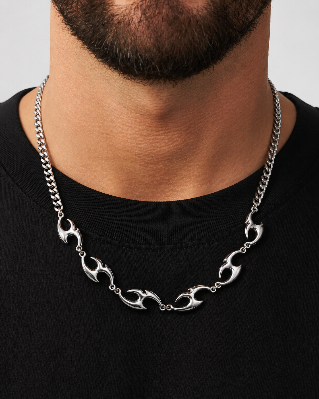 Corrente Claw aço inoxidável Eloz Studio - com modelo