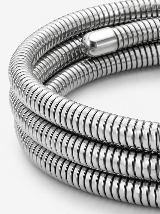 Bracelete Coil aço inoxidável Eloz Studio - detalhe