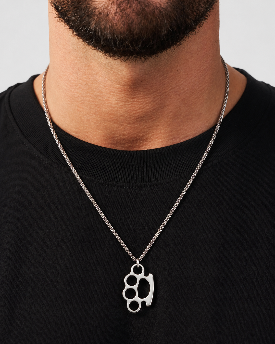 Colar Brass Cuff Pendant aço inoxidável Eloz Studio - com modelo